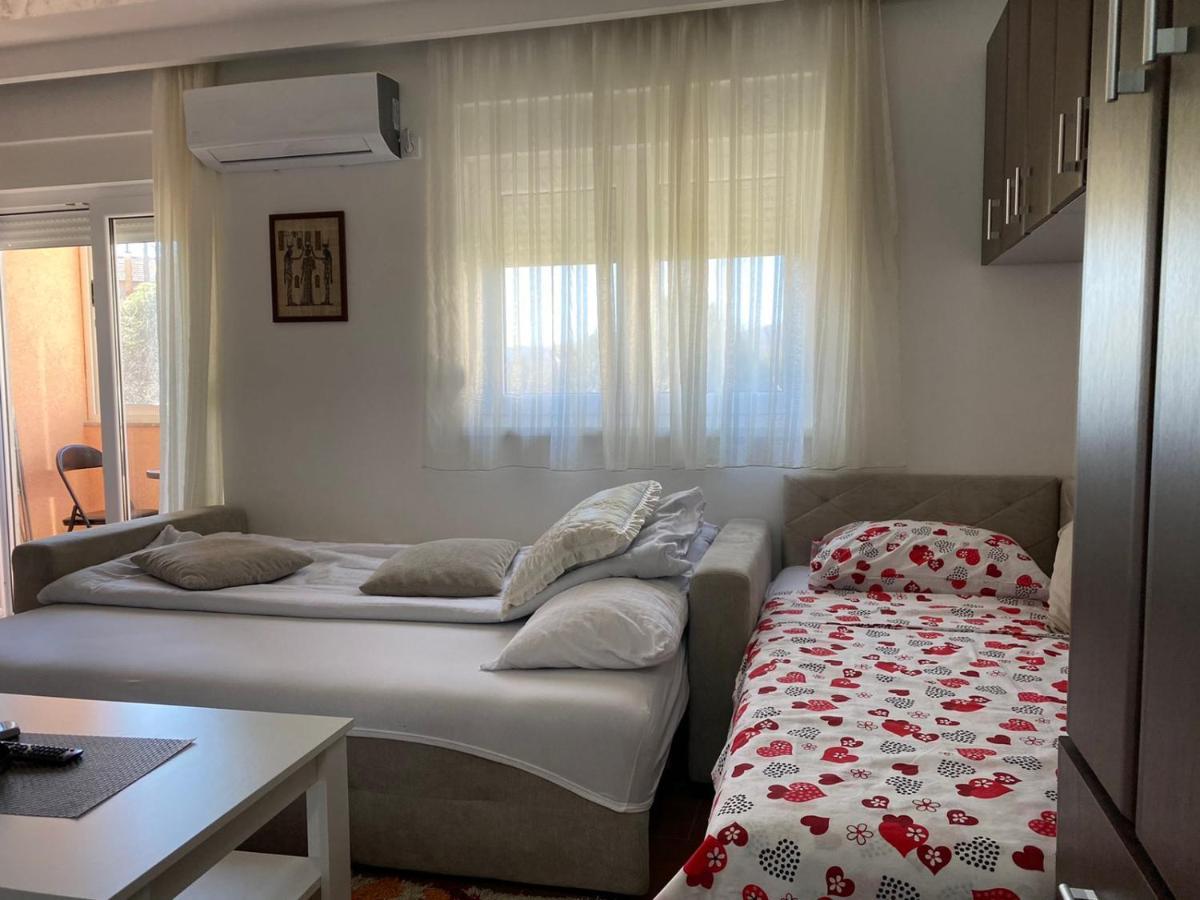 Bonaca Studios Tivat Bagian luar foto